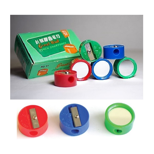 pencil sharpener with mirror
